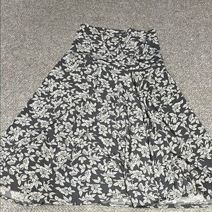 Max Studio Black and Cream Floral A-Line Skirt